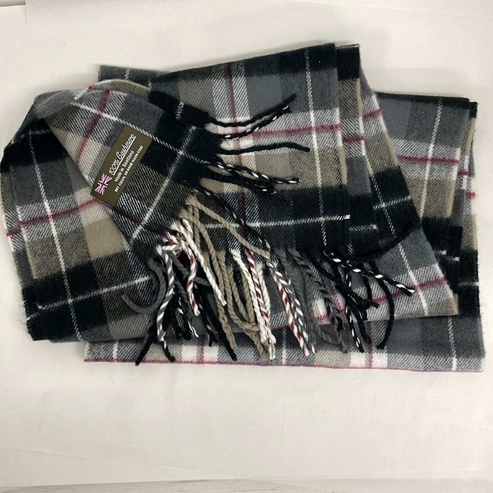 100% Cashmere Made in Scotland plaid red black cream green